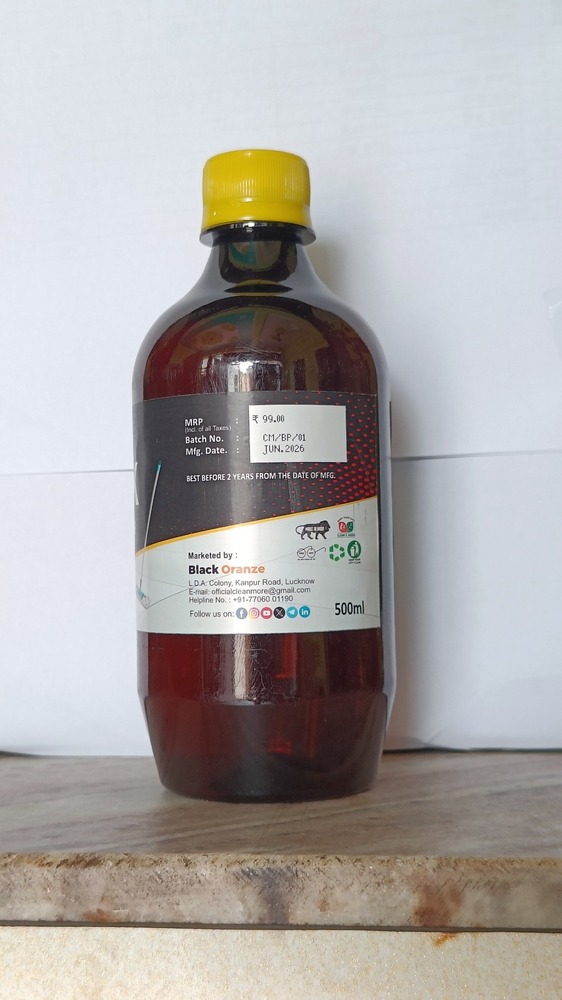500 Ml Black Floor Cleaner