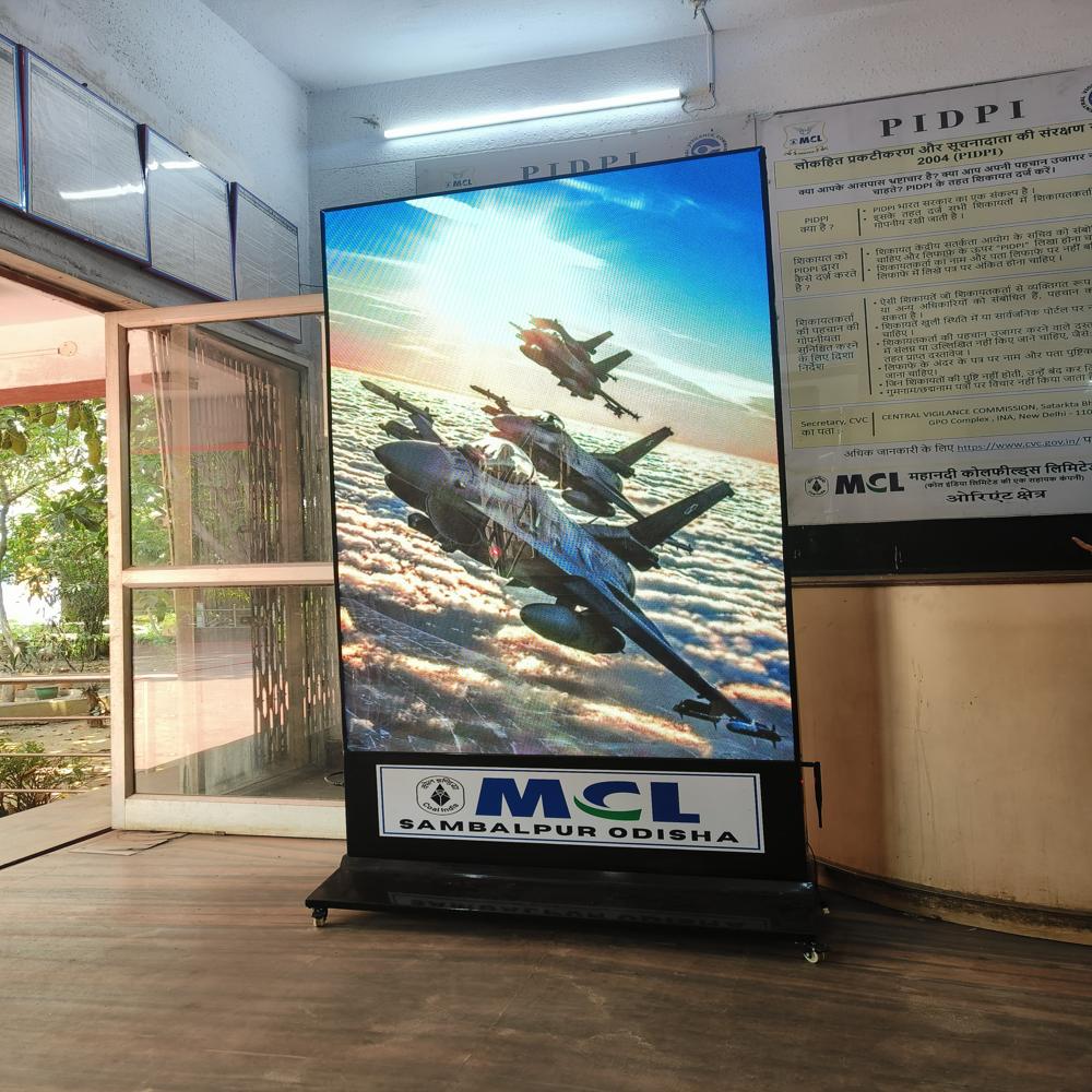 Led Display Totem - Metal Alloy, 1800x900x100mm, Full Color Rgb, High-resolution P3/p4 Led Panel | Ip54 Water Resistant, Adjustable Brightness, Remote Cms, Freestanding With Casters
