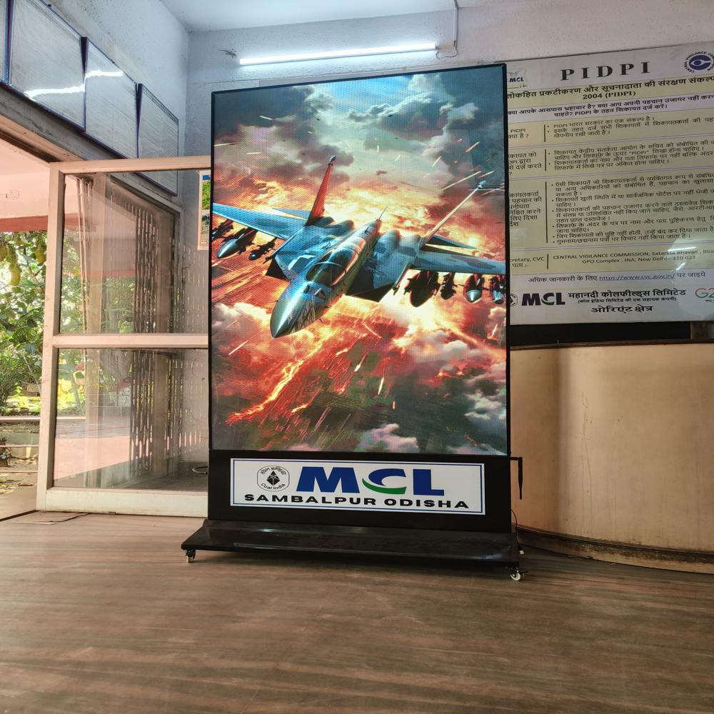 Led Display Totem - Metal Alloy, 1800x900x100mm, Full Color Rgb, High-resolution P3/p4 Led Panel | Ip54 Water Resistant, Adjustable Brightness, Remote Cms, Freestanding With Casters