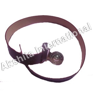 चमड़े की कमर बेल्ट्स