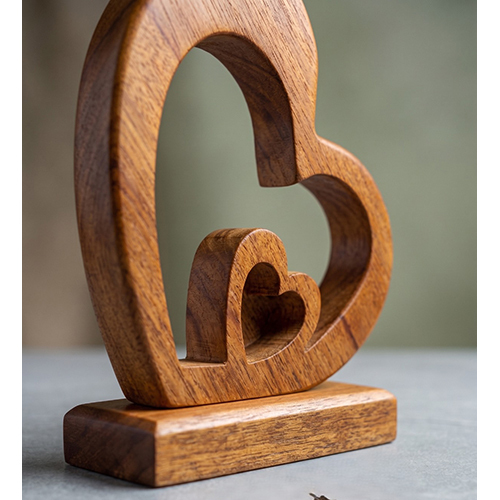 (L-7 x W-8.5 x H-2.5 inch) Decor Heart Photo Frame With Natural Finish