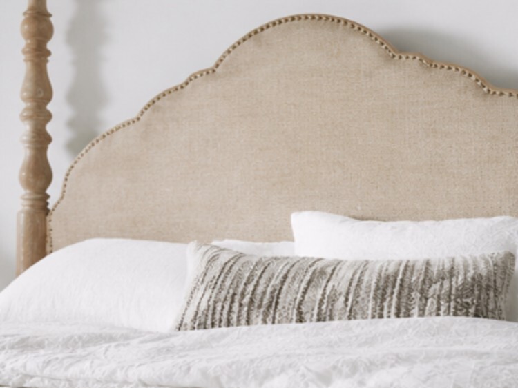 Royal Classical Bed
