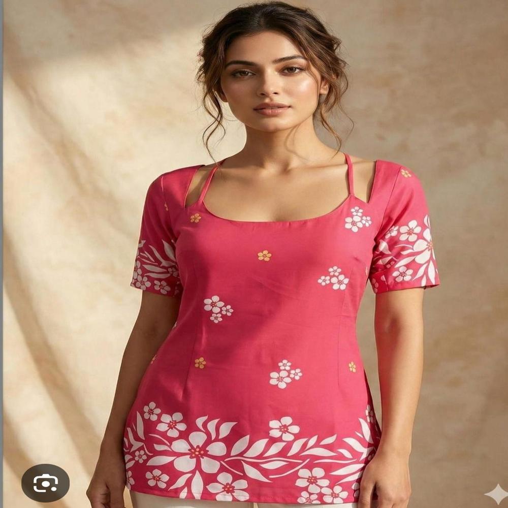 TRENDING AND STYLISH SHORT KURTI FOR GIRLS