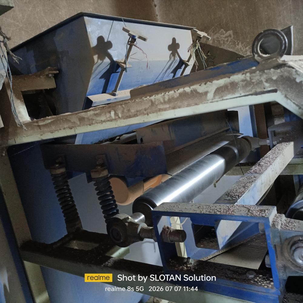 Destoner Machine - Capacity: 1000 Kg/hr
