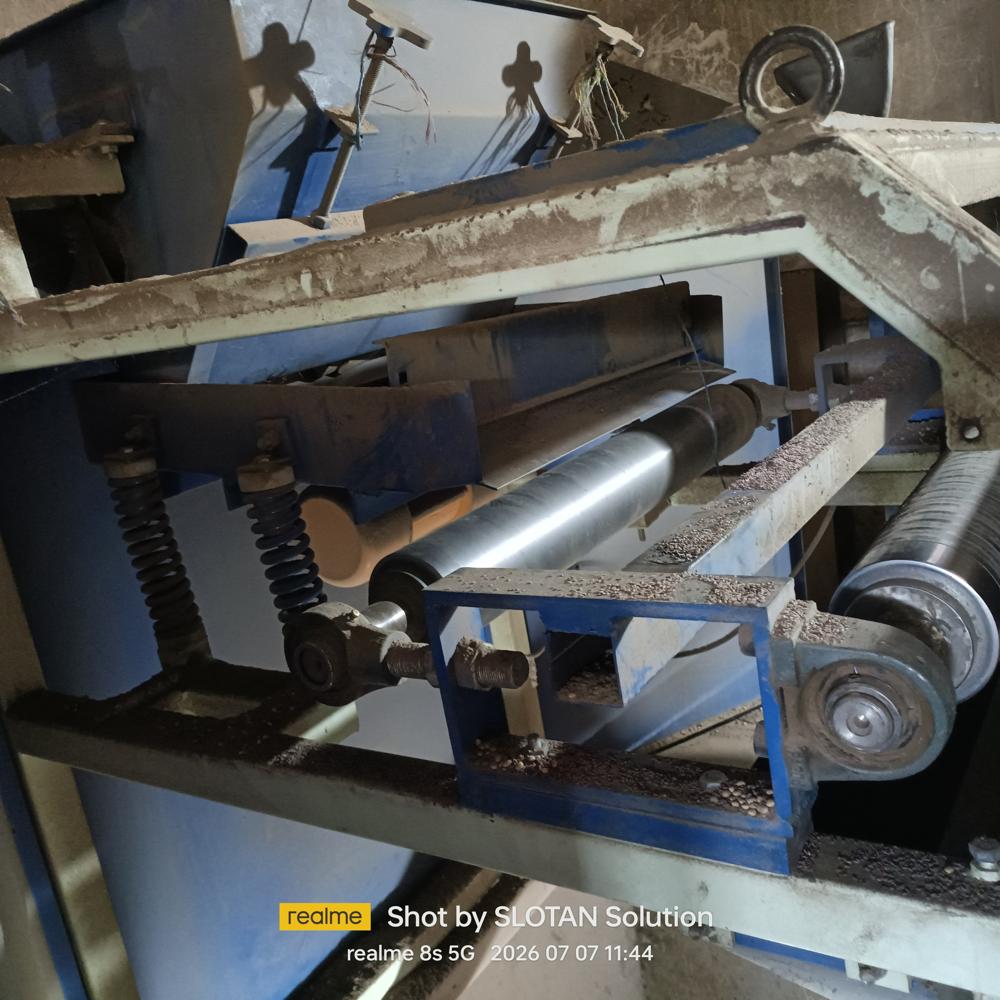 Destoner Machine - Capacity: 1000 Kg/hr