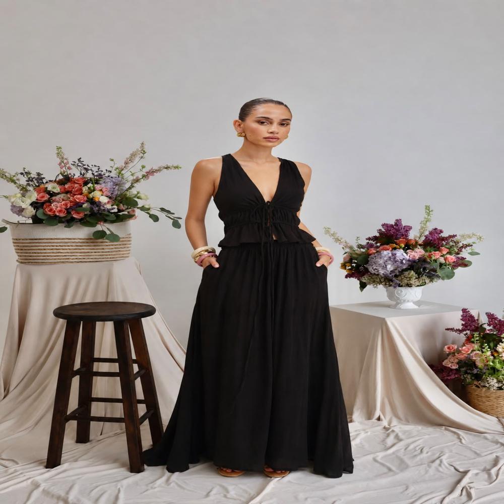 Velora Noir Maxi Dress