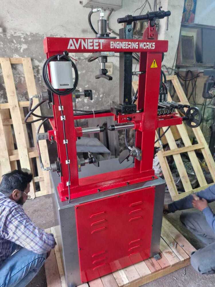 Two Wheel Straightener Machine