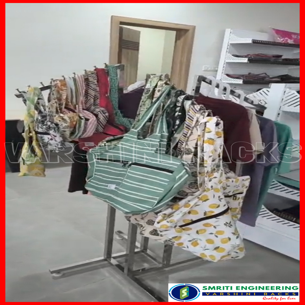 Hypermarket Display Rack In Karur