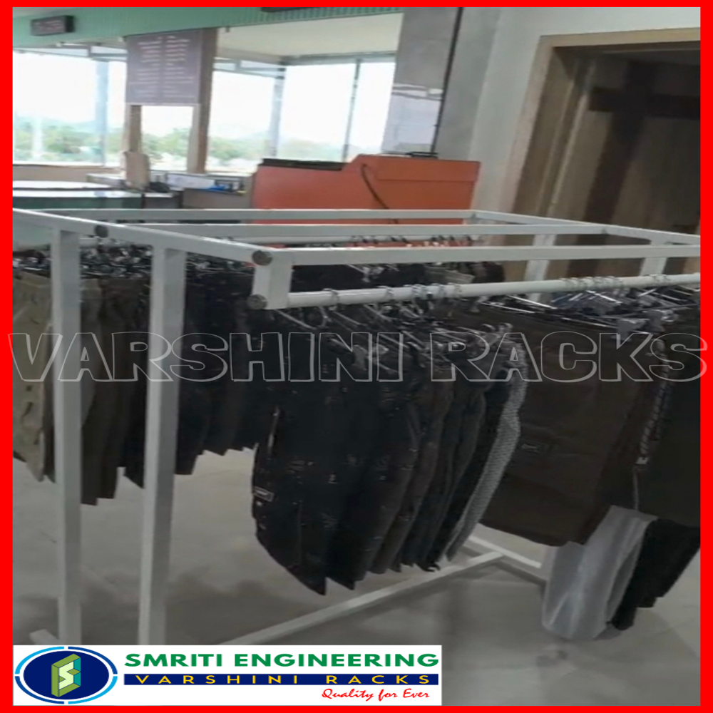 Hypermarket Display Rack In Karur