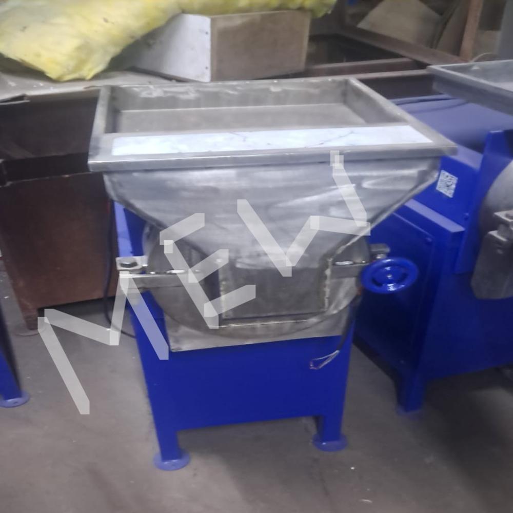 Mariya Coconut Pulverizer / Crusher Machine , 2 hp, 250 kg/hr