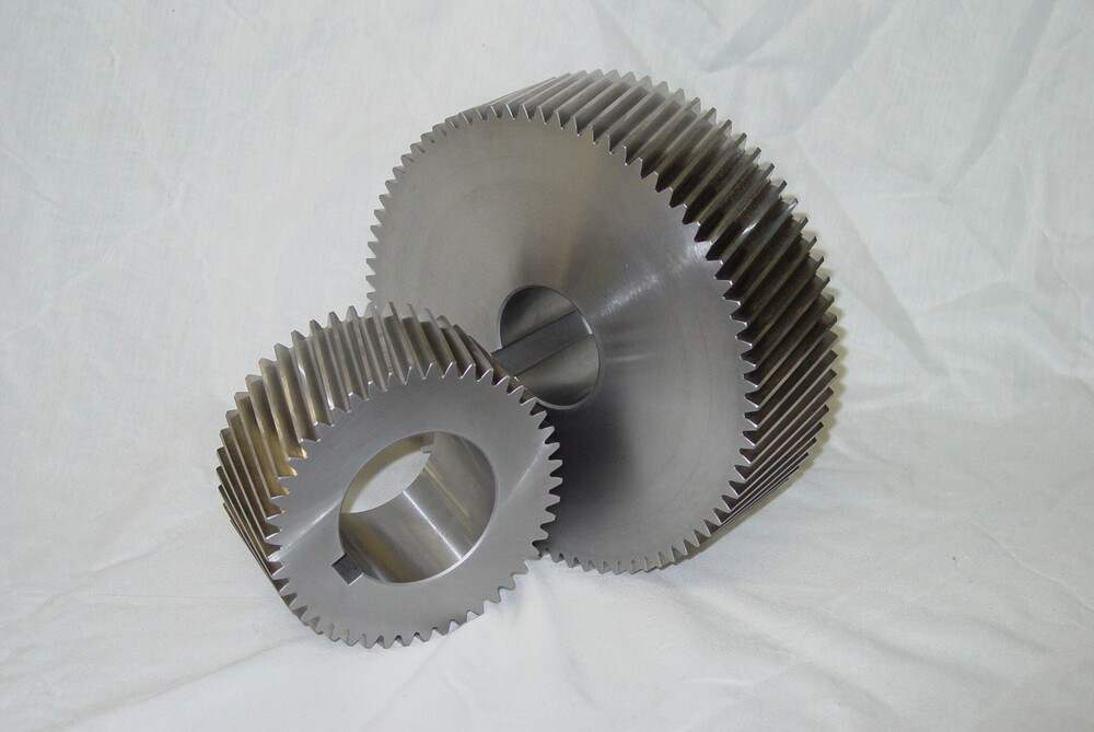Helical Gears - Alloy Steel, Right Hand Direction, Helical Tooth Profile, Up To 10000 Rpm Input Speed, High Torque Output, Precision Machining | Parallel Shaft Arrangement, Variable Output Speed, Up To 500 Kw Rated Power