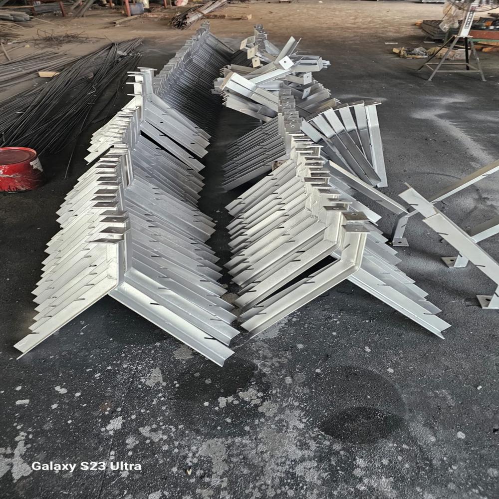 Iron Y Fencing Angle