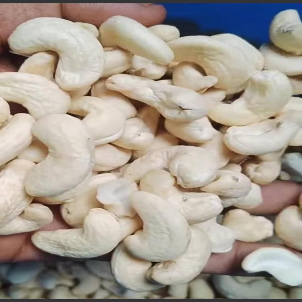 Cashew Nut - Broken (%): Less Than 8%