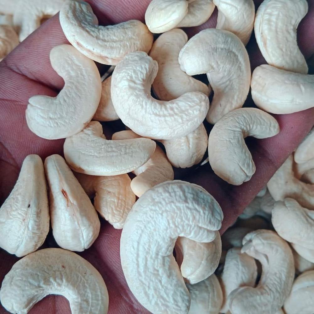 Cashew Nut - Broken (%): Less Than 8%