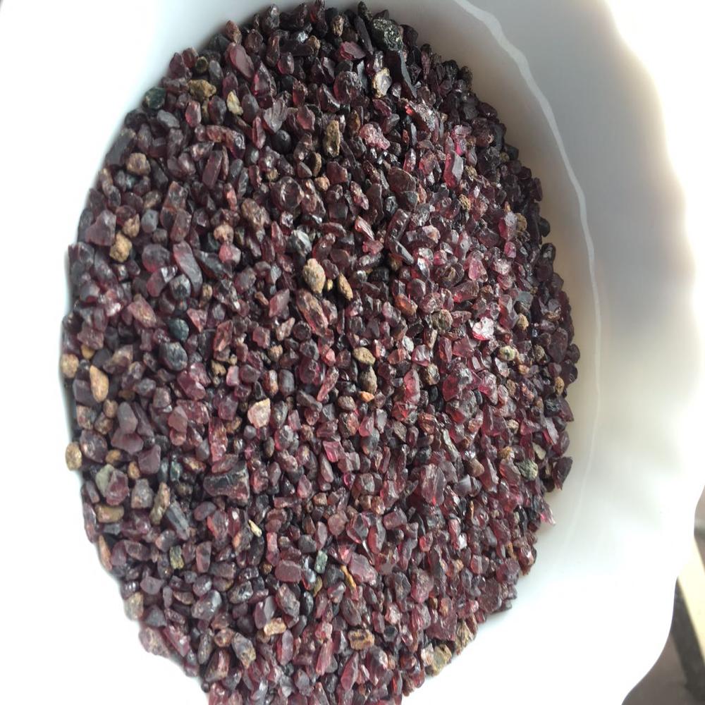 High hardness used Sandblasting Abrasive Metal Stone Garnet Gravels
