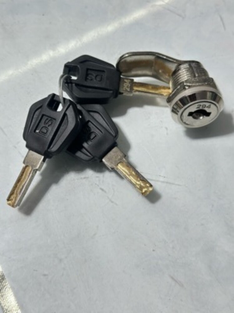 Master Key Locks - Finish: Chrome