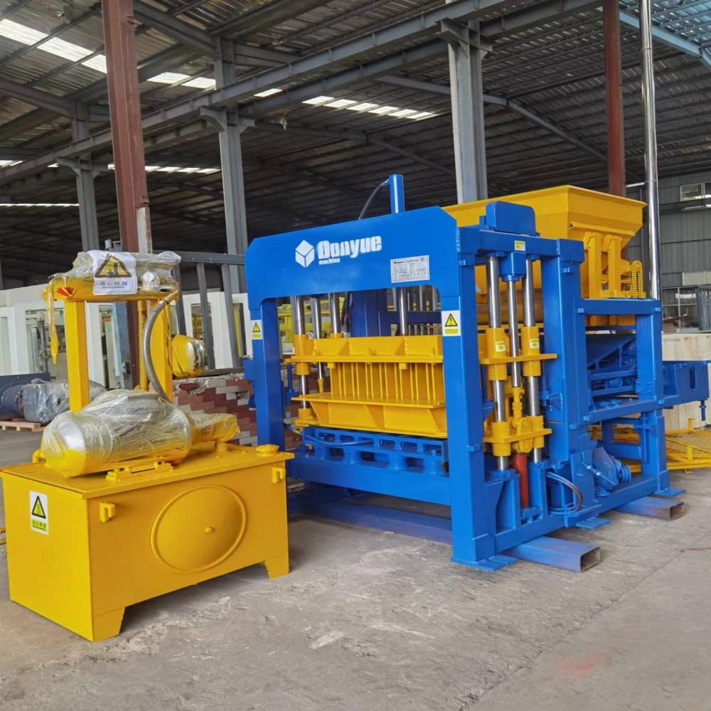 QT4-15C SECOND HAND FULLY AUTOMATIC FLYASH BRICK MACHINE