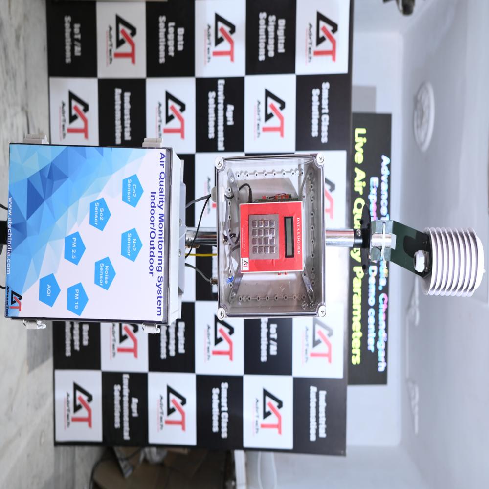 Hospital Air Quality Monitoring System