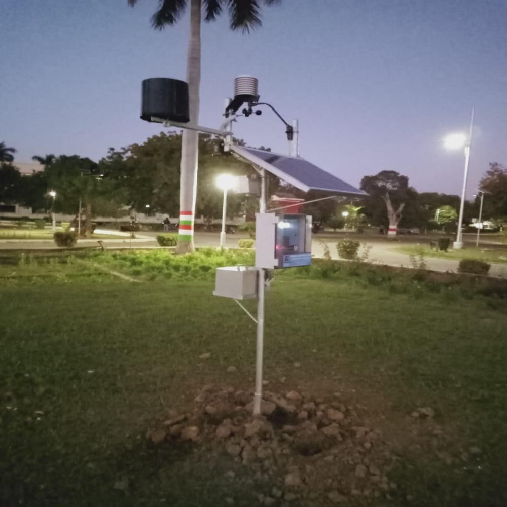 Hospital Air Quality Monitoring System