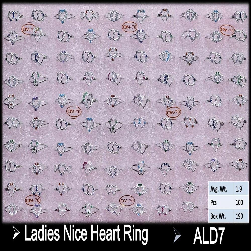 Silver Ledis Heart Ring - Gender: Women