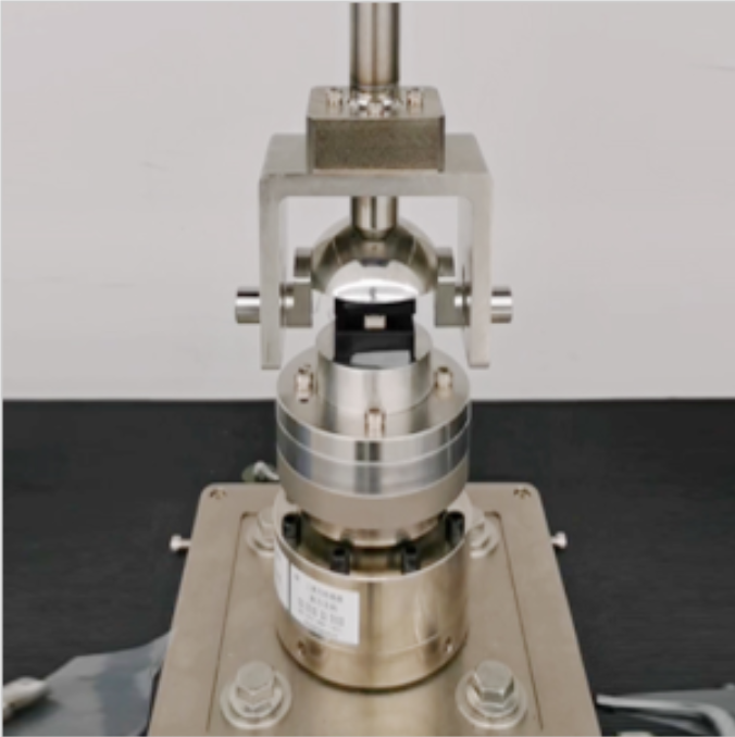 Automatic Compression Fatigue Test Machine for Metal Polymer Composite Materials