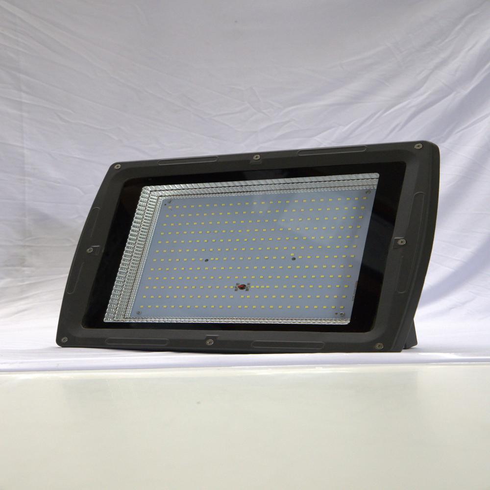 LED Flood LIGHT - NILE 350W
