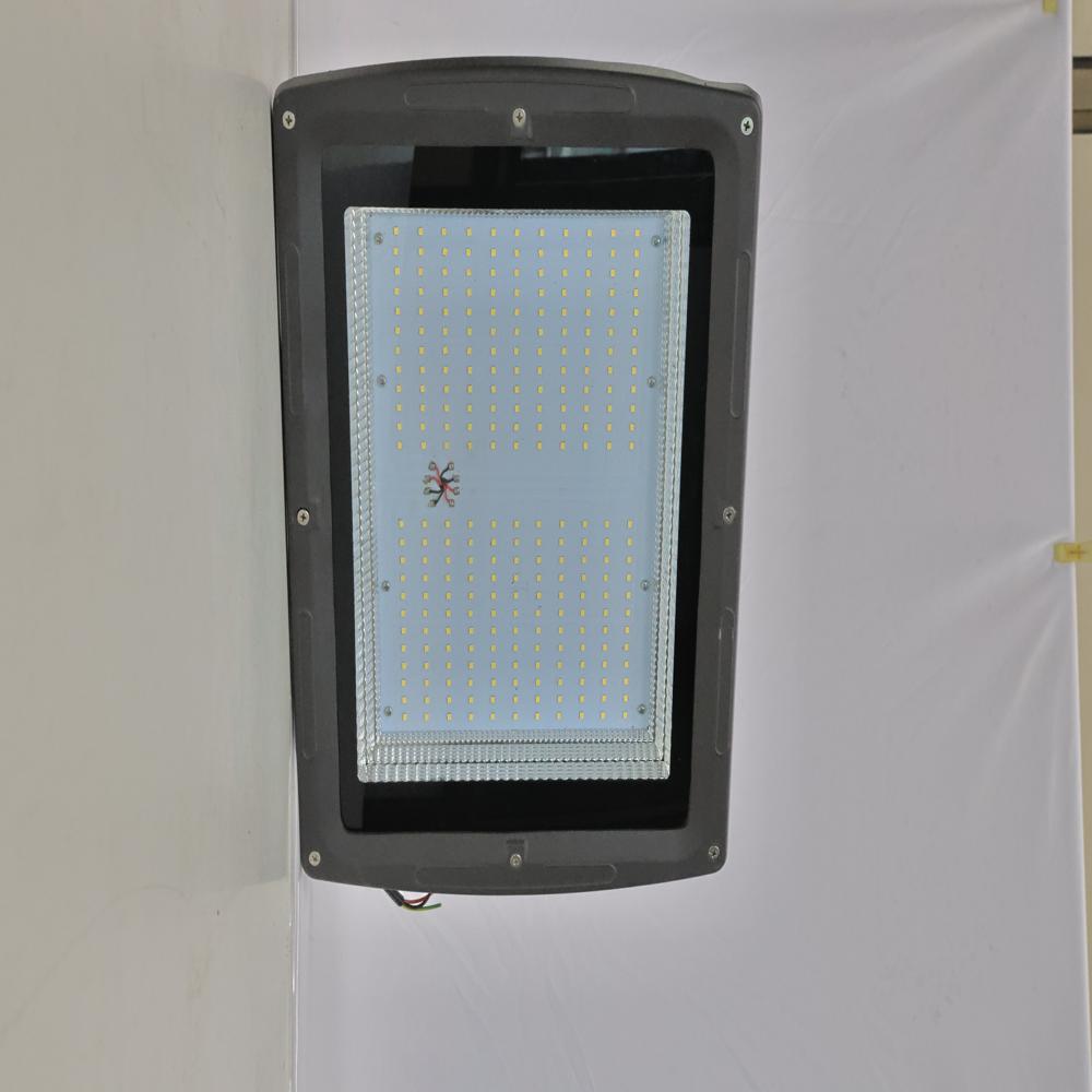 LED FLOOD LIGHT - 250W (NILE)