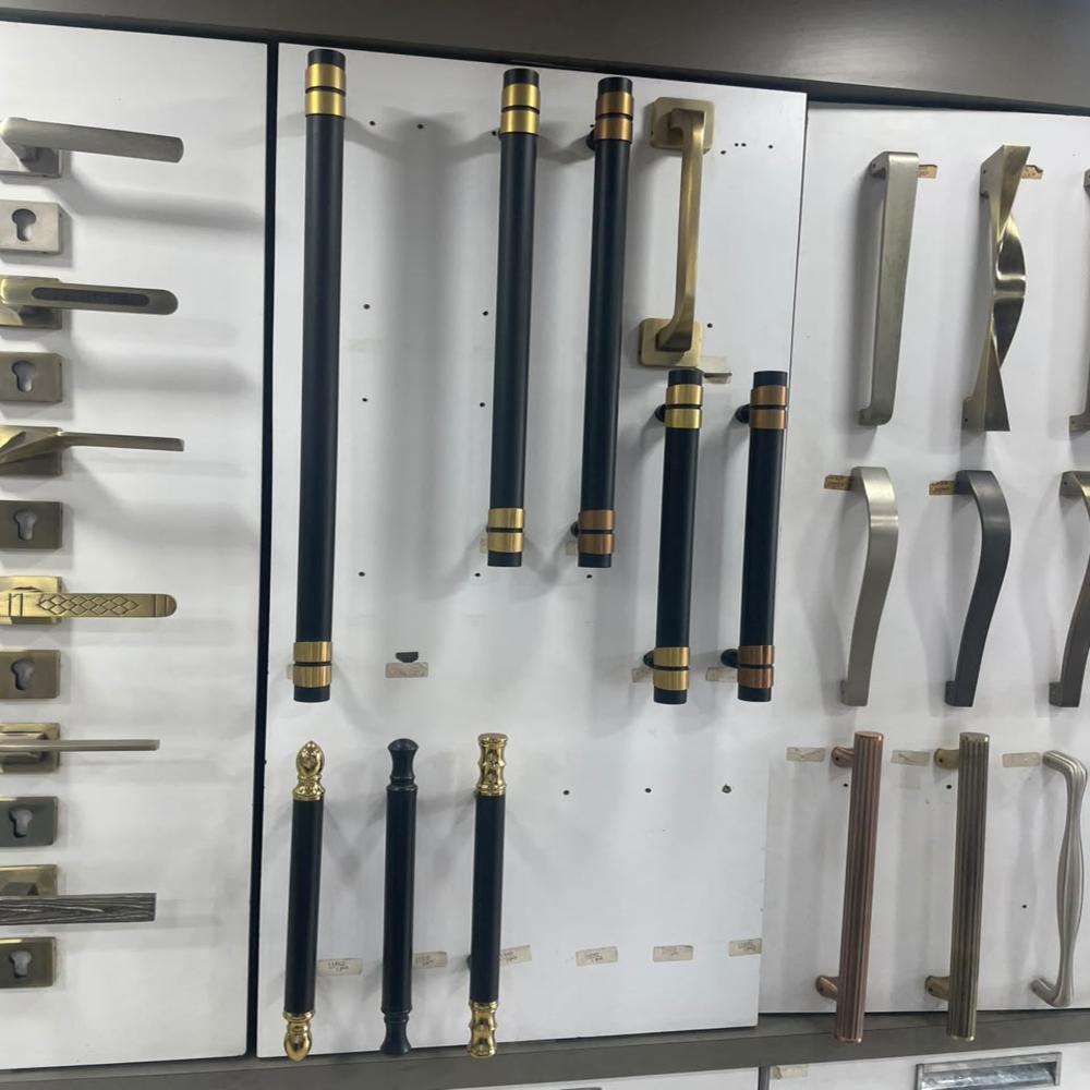 Decorative Hardware