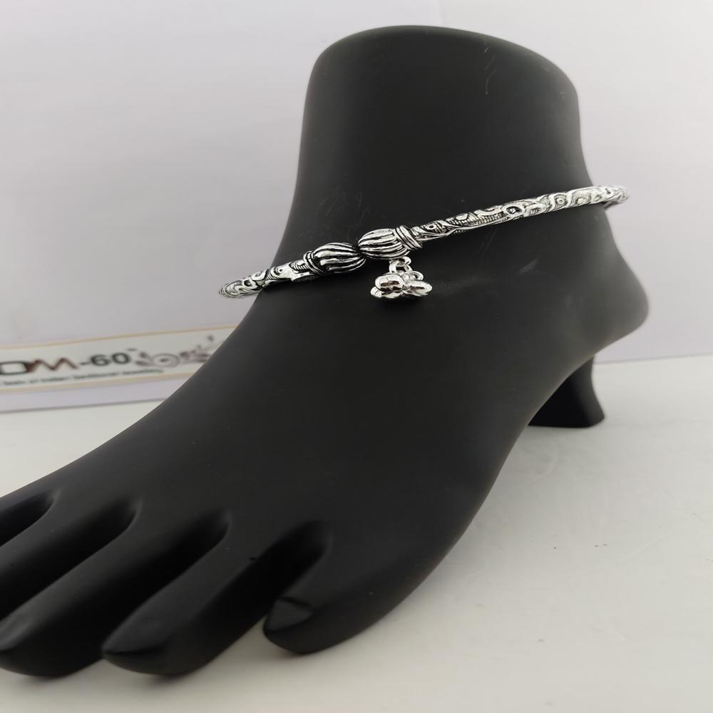 Silver Unique Fancy Payal - 100-300g Weight, Size 10/10.5, Silver Color | Casual Wear, Women's Jewelry For Anniversary, Engagement, Or Wedding