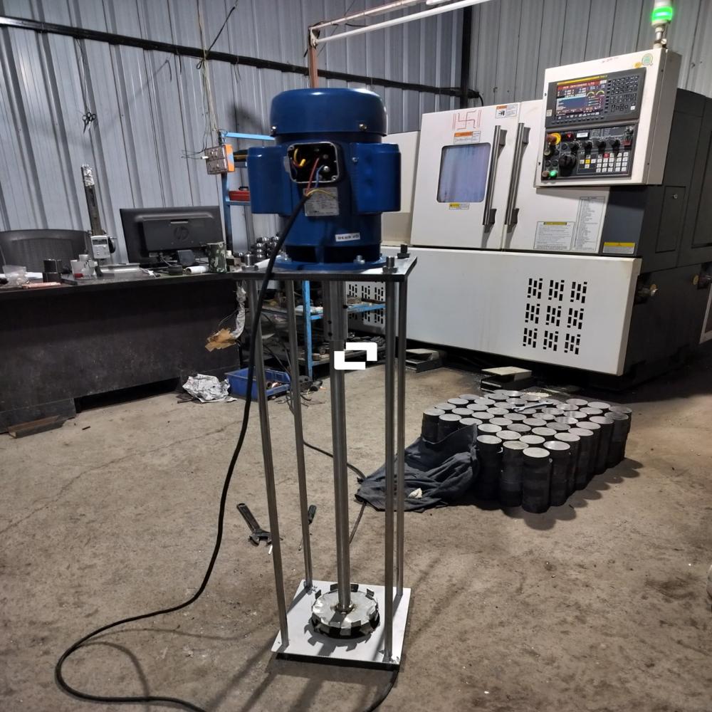 High Speed Agitator - Body Material: 2 To 15 Hp