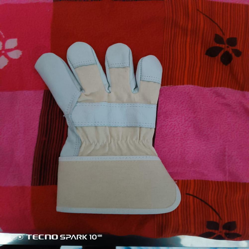 Chrome Canadian Leather Gloves