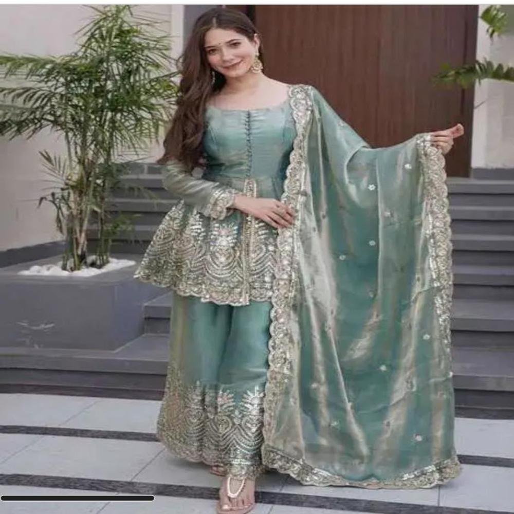 WOMEN'S BRANDED, TRENDING AND WEDDING-Y SUITS