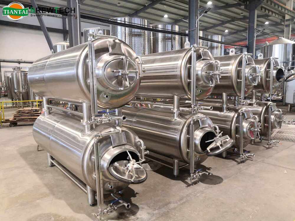2000L Horizontal Lagering Tanks