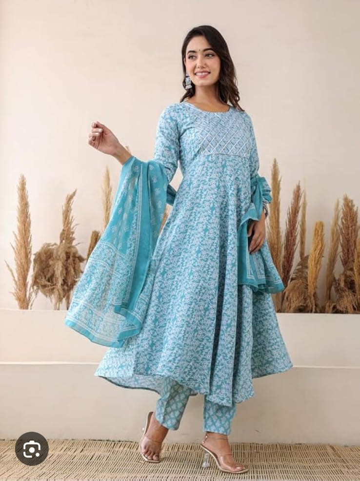 WOMEN'S 3 PIECES SUIT COLLECTION BRANDED AND ATTRACTIVE