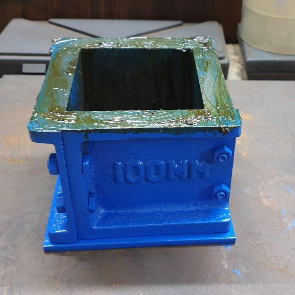 Concrete Cube Mould