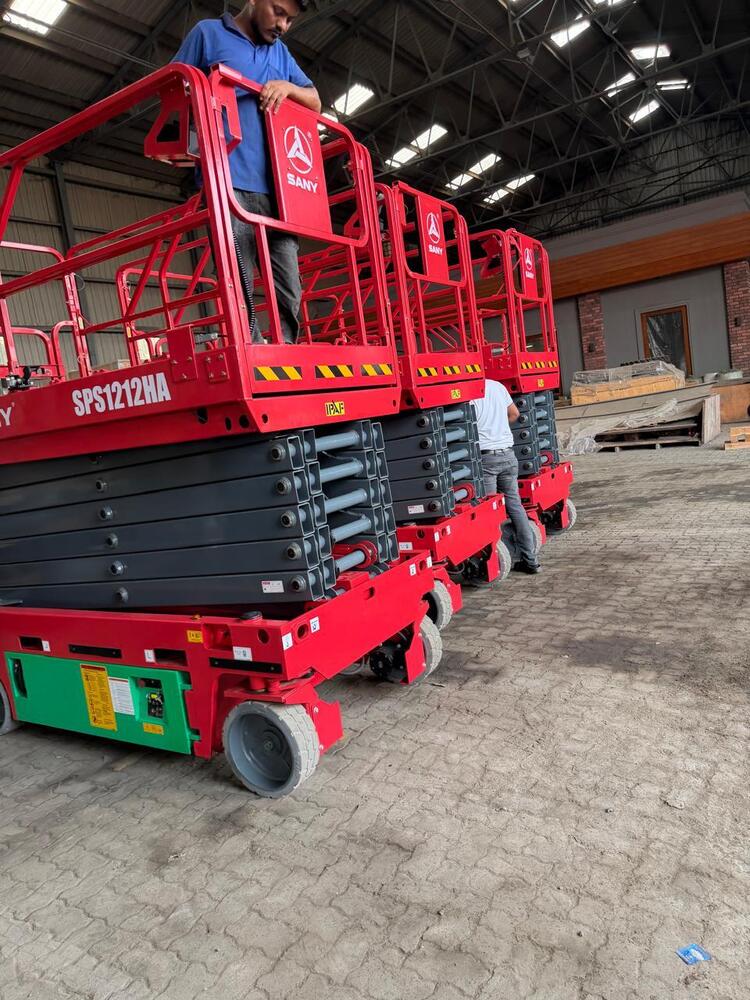 14 Meter Scissor Lift