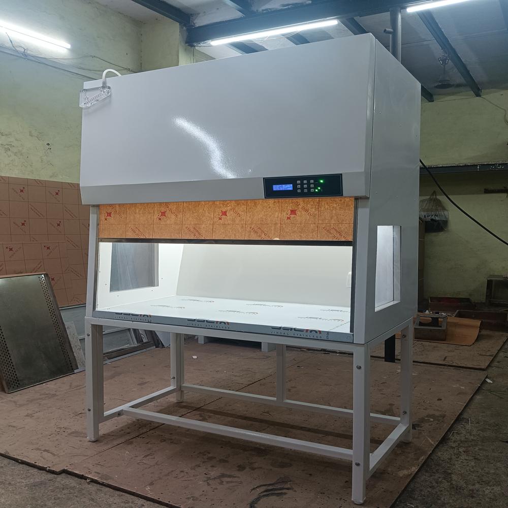 Vertical Laminar Air Flow