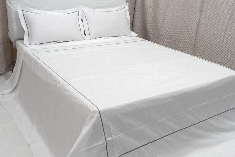 Single Embroidery Border Duved Cover