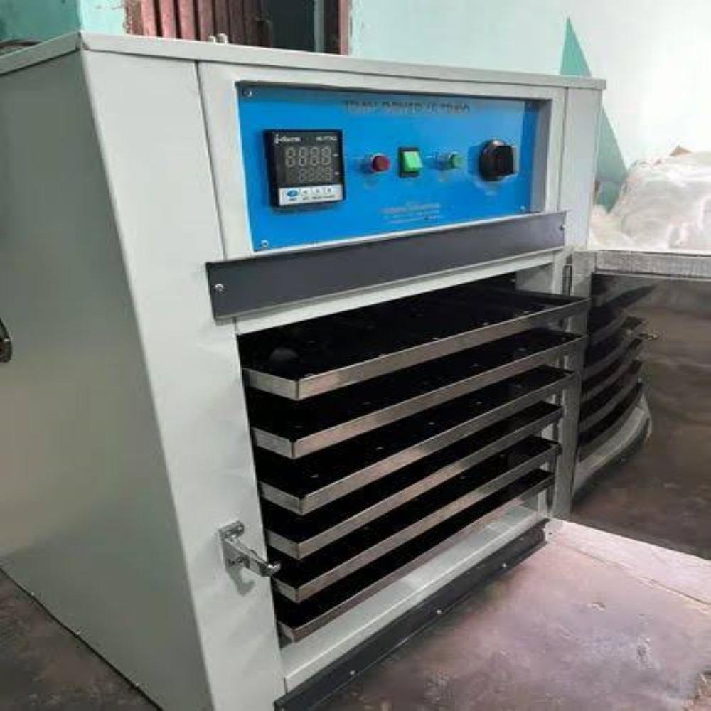 Tray Dryer Machine