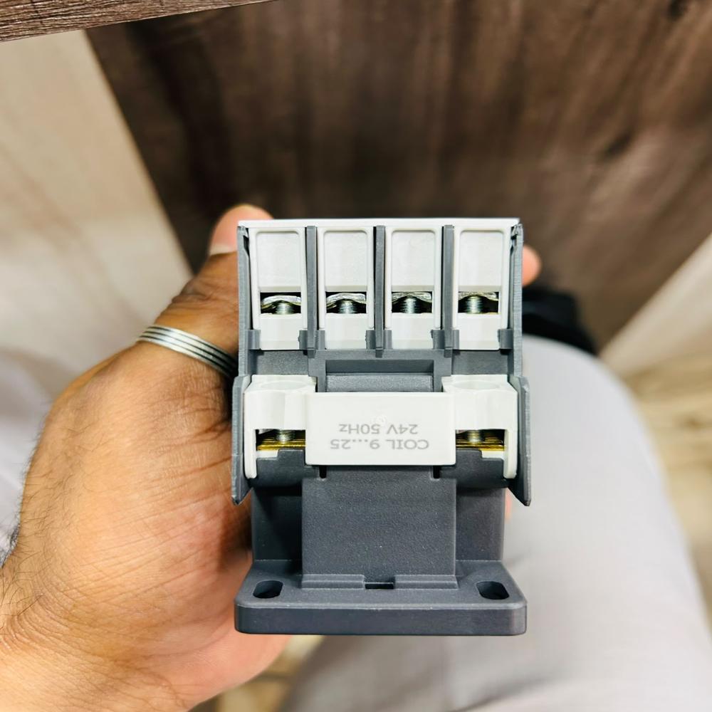 12 Mp Eton Contacter