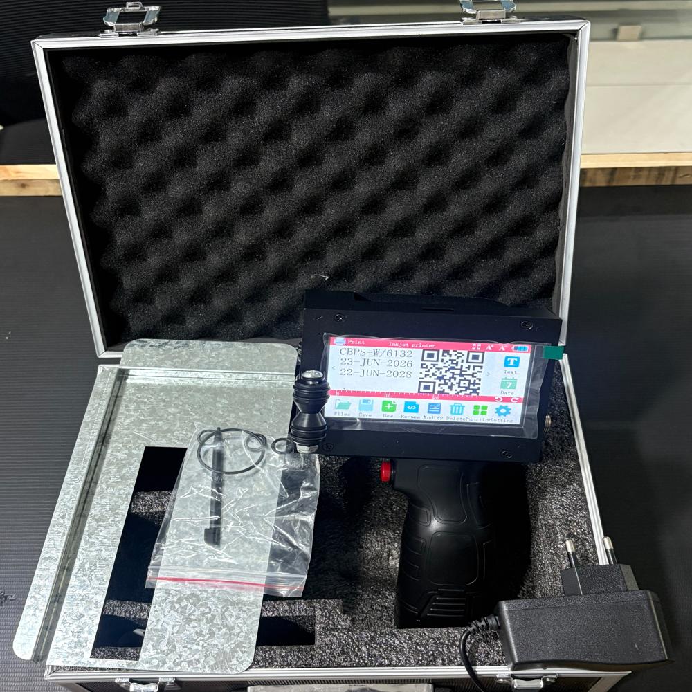 Handheld Inkjet Printer - Dimension (L*w*h): 200 Mm 120 Mm 90 Mm (Approx.) Millimeter (Mm)