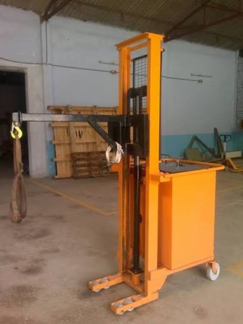 Hook Stacker Manufactur In Ahmedabad - Attributes: Easy To Operate