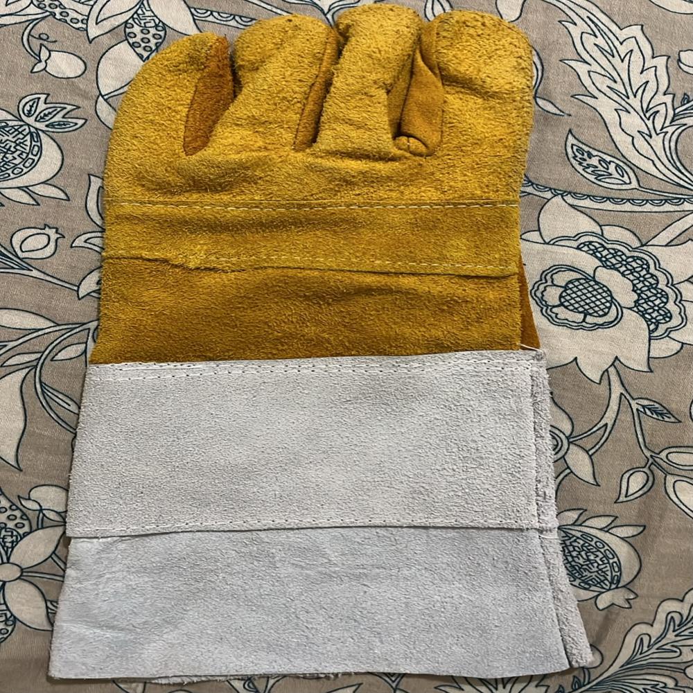 Leather Gloves