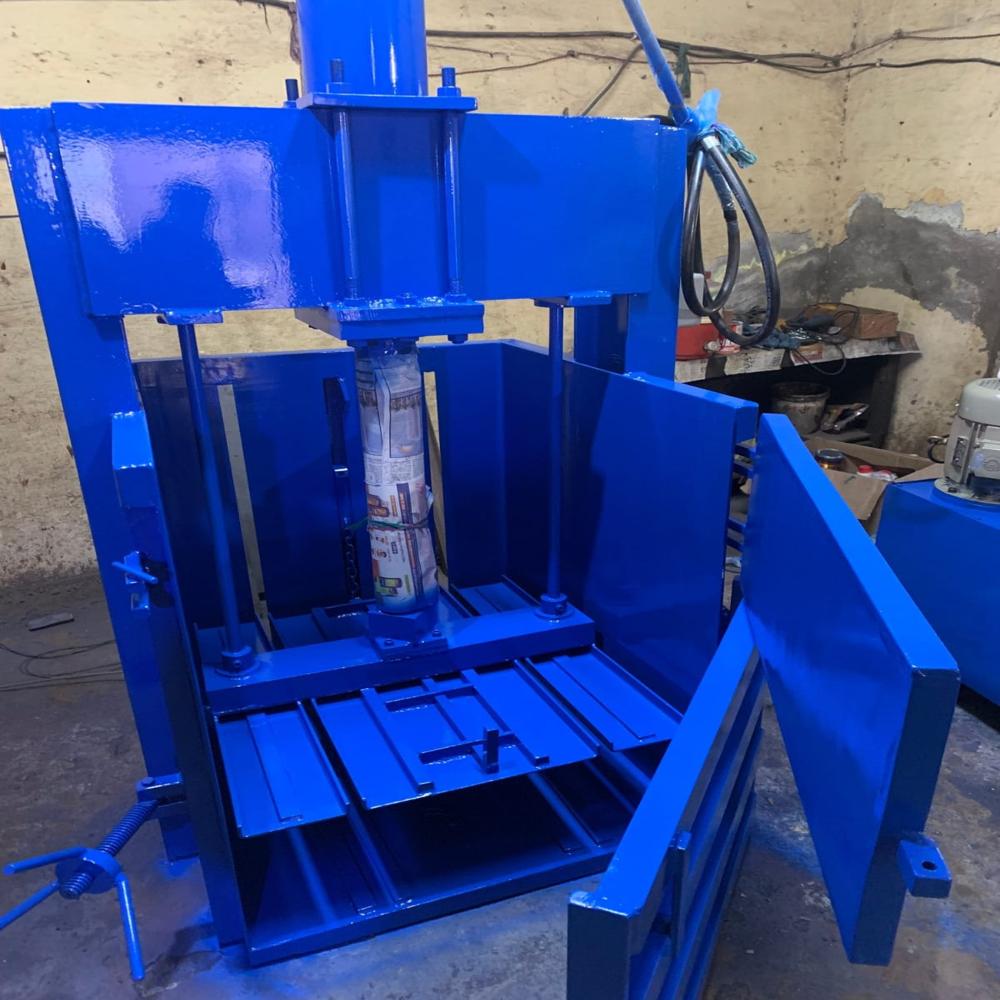 30 Ton Paper Scrap Baling Machine