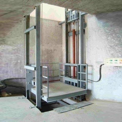 Dual Mast Goods Lift MANUFACTURE IN AHMEDABAD