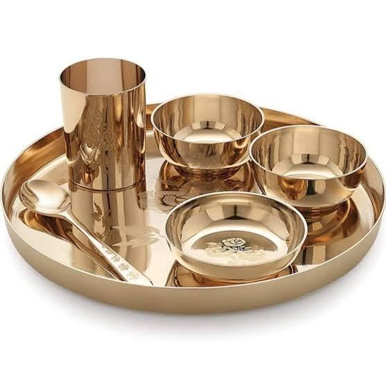 Bronze Thali Table Set - Color: Metalic