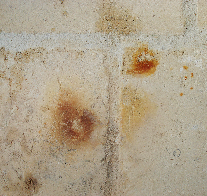 Guard Cleaner Rust - Rust Remover on tile and stone