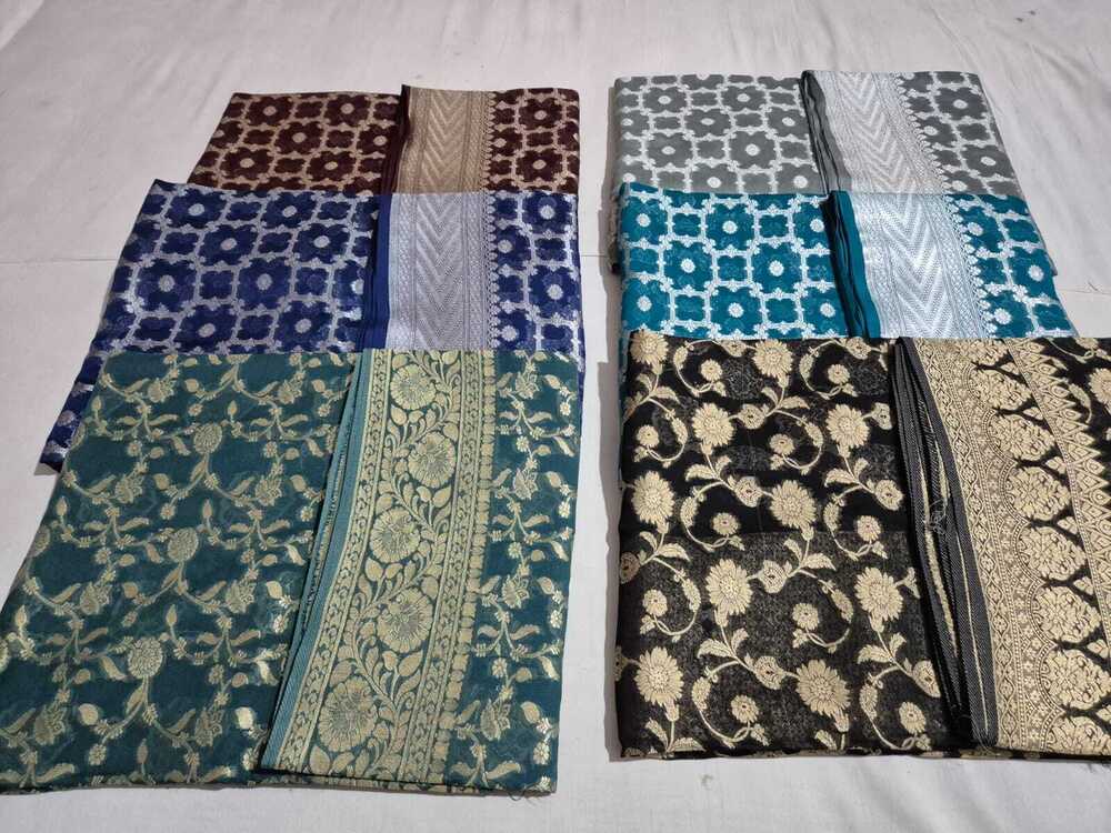 Soft fabric woven saree with geometric jaal design and contrast zari border - Copy