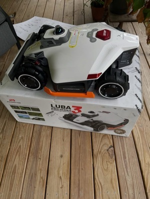 New MAMMOTION LUBA 3 AWD 5000 Robot Cordless Peripheral Lawnmower