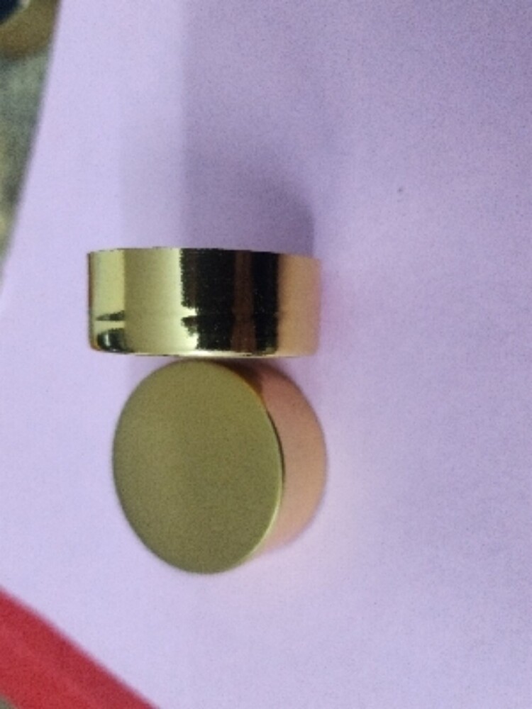 38mm Caps - Coating Type: Golden